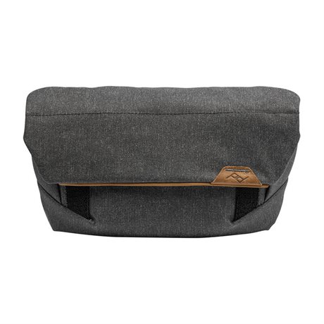 Peak Design Field Pouch V2 Charcoal
