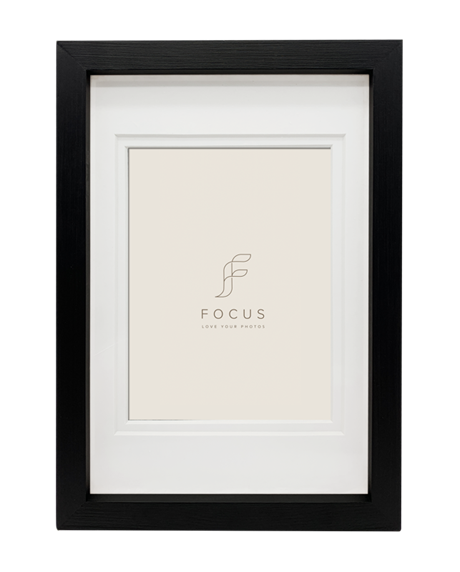 Focus Dahlia Svart 30x40/PP 20x30