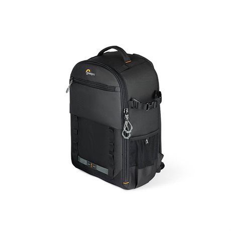 LowePro Adventura BP 300 III Svart